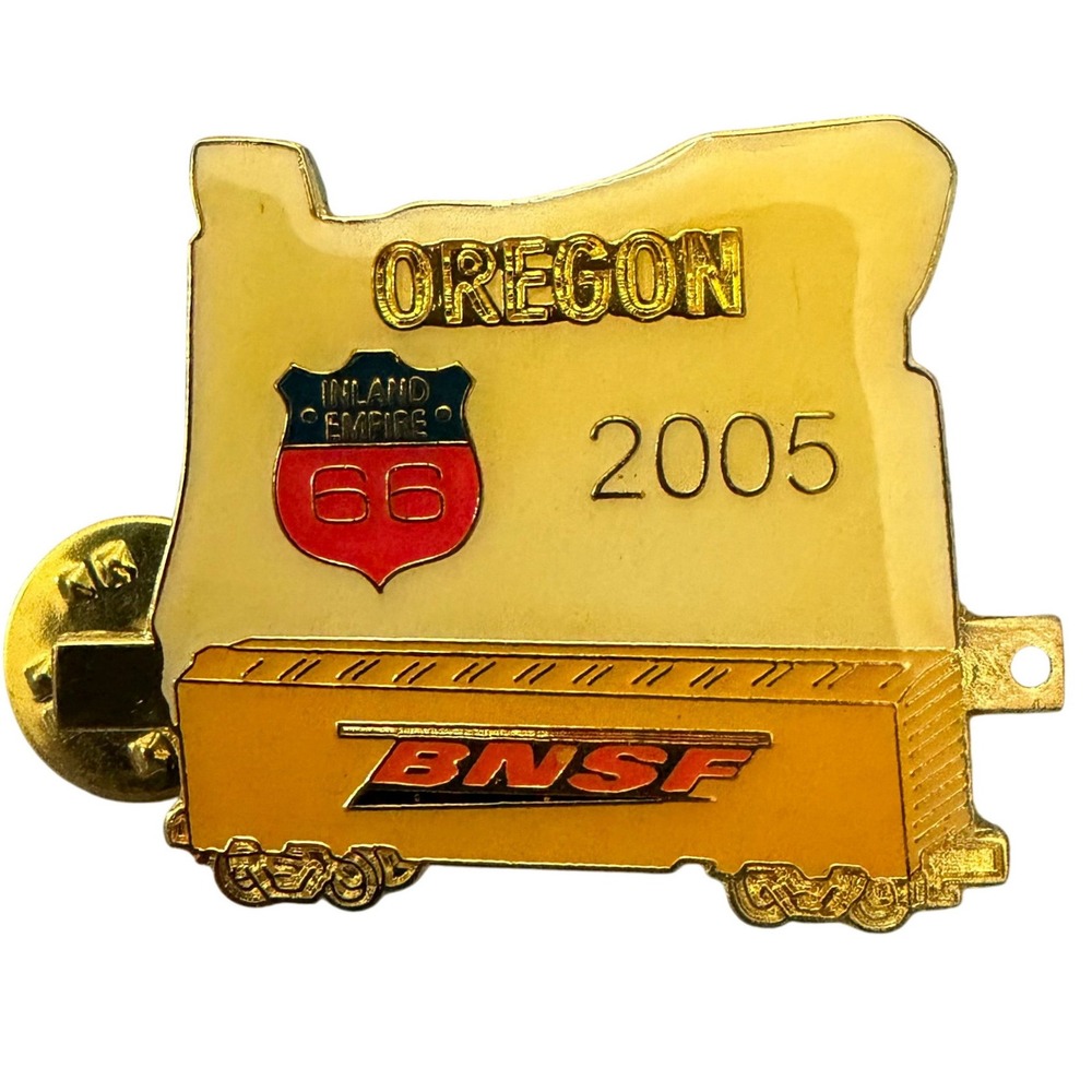 BNSF Railway Oregon 2005 Inland Empire 66 Enamel Train Lapel Pin Gold Tone NEW